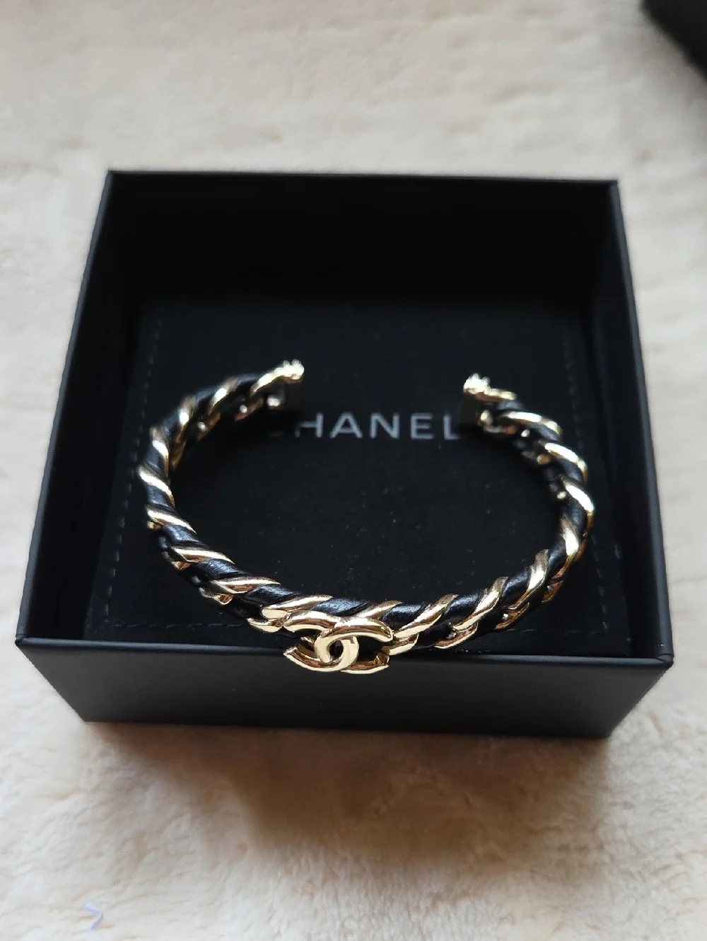 CHANEL Cocomark B26C Bangle M GP x Leather Gx Black Authentic - Picture 2 of 5
